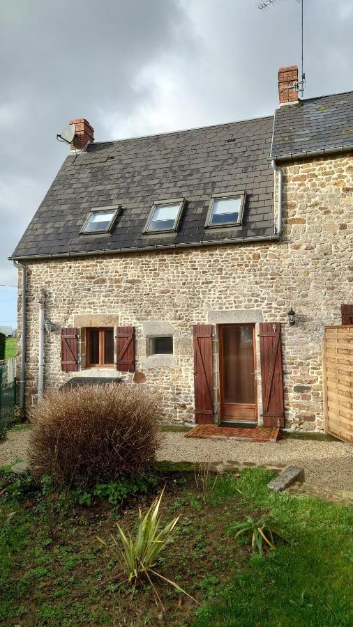Gite La Mer, A La Campagne En Normandie, Proche Du Mont St Michel Lolif Exterior foto