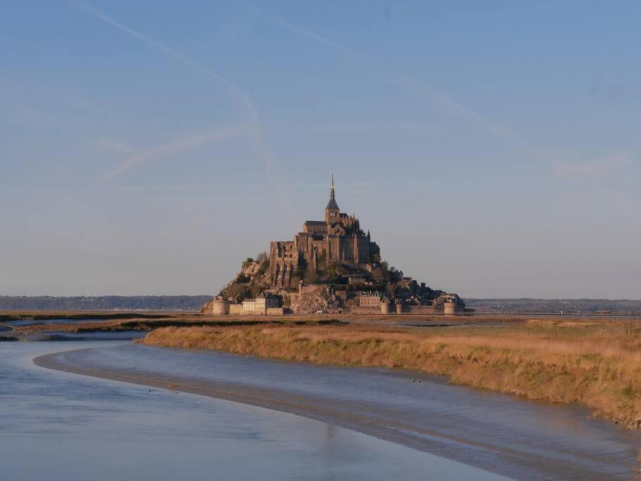 Gite La Mer, A La Campagne En Normandie, Proche Du Mont St Michel Lolif Exterior foto